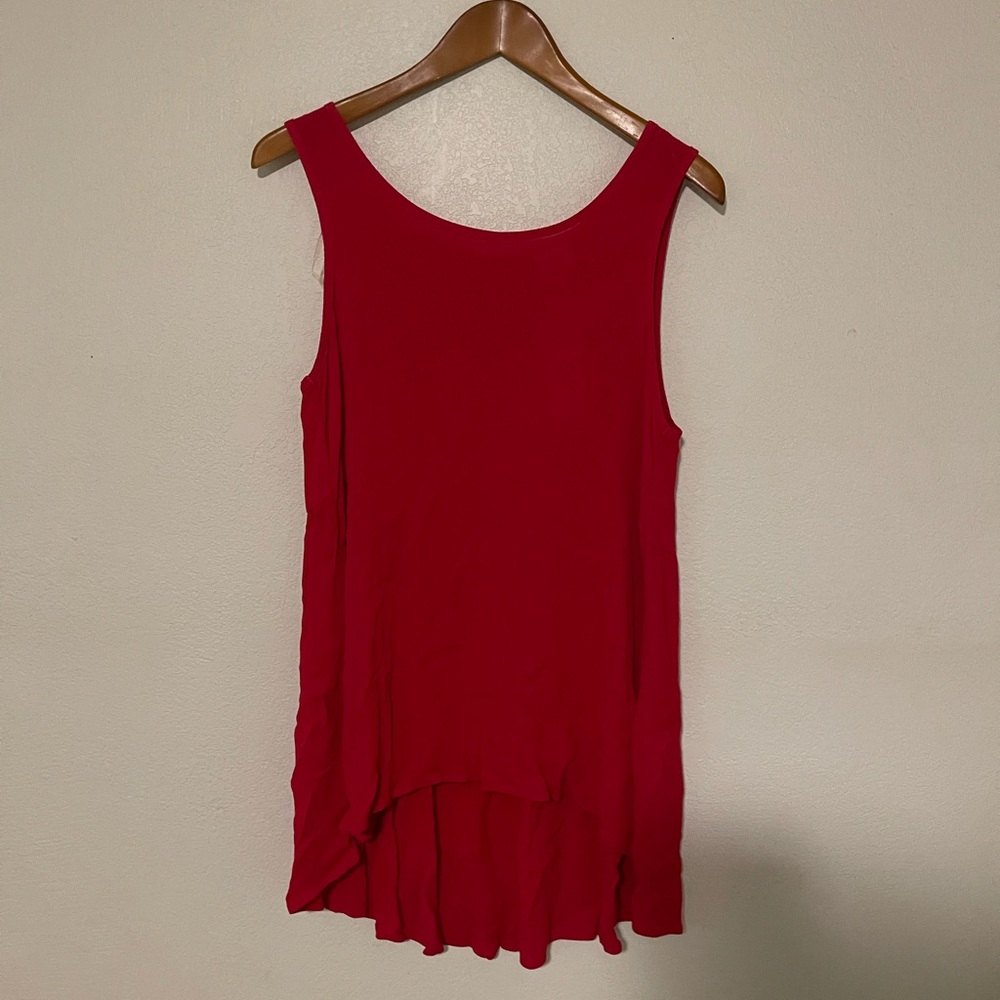 Daytrip Red Sleeveless High-Low Tank
